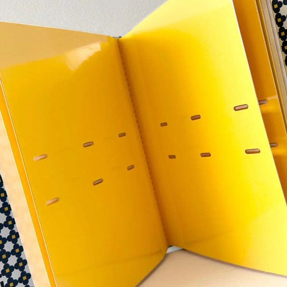 JONATHAN ADLER Photo Album 100 Pictures Geometric Groovy Green Blue Yellow NEW